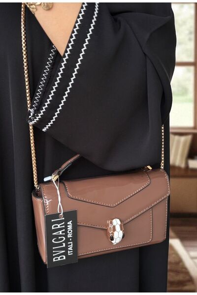 Generic Women's shoulder bag with accessories