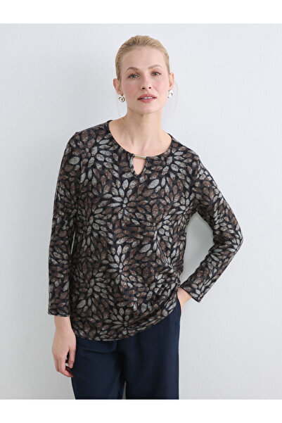 LC Waikiki Beige Crew Neck Floral Blouse