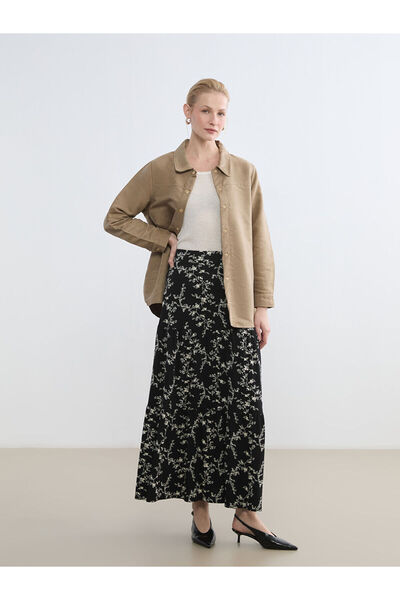 LC Waikiki Μαύρη φλοράλ φούστα σε γραμμή Α με ελαστική μέση