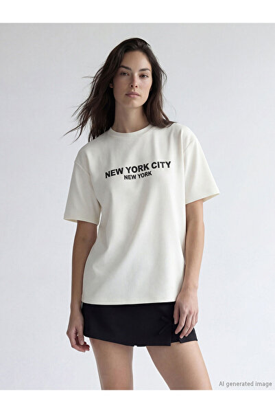 LC Waikiki Peak New Season New York Printed Soft Touch Women's T-Shirt