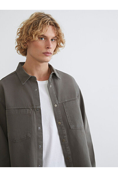 LC Waikiki قميص جينز رجالي فضفاض من مجموعة إلسيفا باللون الكاكي