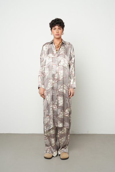 Orfeo Negro Women's Geometric Block Patterned Silky Satin Look Long Tunic Shirt