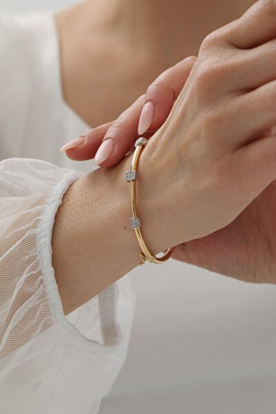 YAVUZ KUYUMCULUK 14 Ayar Altın Taşlı İkonik Altın Kelepçe