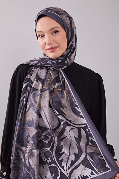 Levidor Gray Geometric Pattern Moos Chrep Shawl