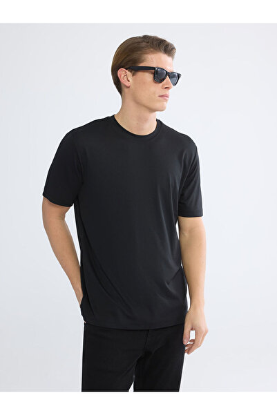 LC Waikiki Esvab • Modern & Distinctive Zero Roba Collar Men's T-Shirt