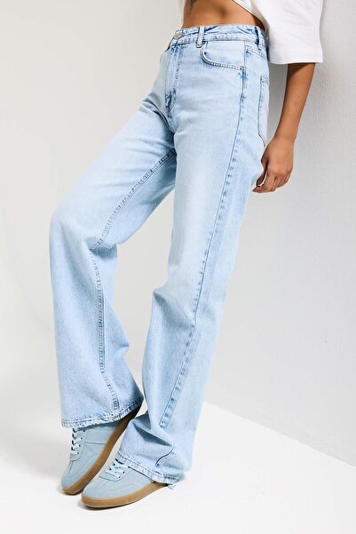 it's basic Women's Ice Doris 4S6-3 Straight Fiy High Waist 100% Cotton Denim ...