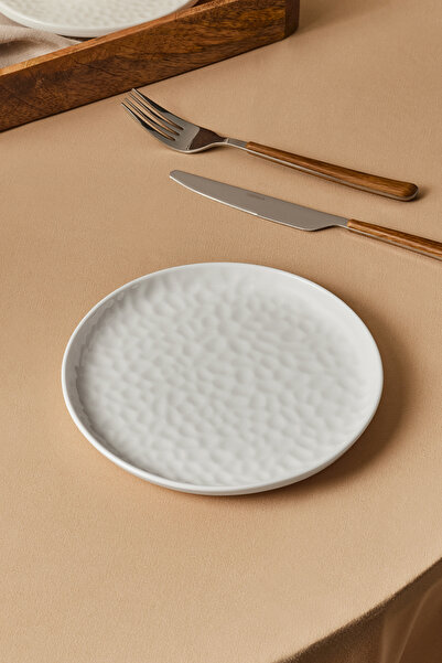 Karaca x Refika Bembeyaz Yuvarlak Tatlı Tabağı 18 cm