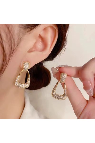 Siya Silver Kararmaz Çelik Zirkon Taşlı Geometrik Köşeli Üçgen Küpe - Hediye ...