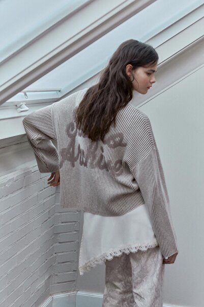 Pull & Bear كنزة صوفية مضلعة بخيوط متباينة