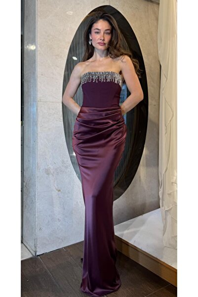 SpringStore Mürdüm Yakası İşlemeli Üstü Krep Altı Saten Abiye