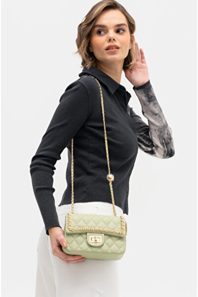 Matthew Cox Chain Detailed Crossbody Bag Byn1137