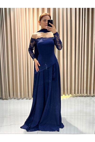 Kaleiçi Yıldızlar Lacivert Dantel Detaylı Uzun Kol Abiye Elbise |