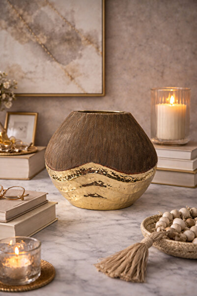 Brandsmiths Modern Vase with Gold Detail - Horizontal Form
