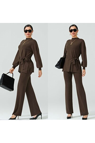 OEM Knitted women's suit in brown with a belt blouse and wide pants
