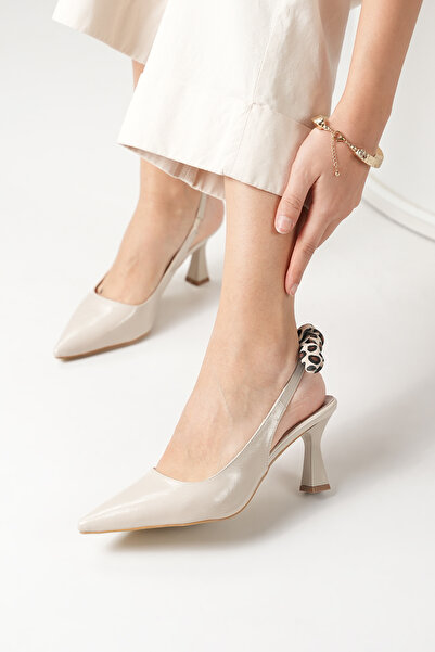 DAD WOLF Classic Heels with Leopard Detail, Stylish and Suitable for Everyday...