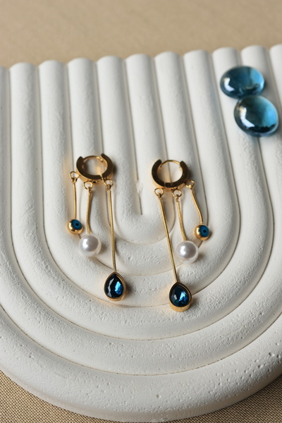 FİRST JEWELRY Nazar Boncuklu İncili Sallantılı Kadın Çelik Küpe