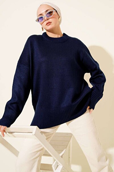 TrendParis Round Neck Basic Oversized Knitwear Sweater