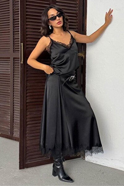 CKM MODA Lua Lace Detailed Satin Midi Skirt Black