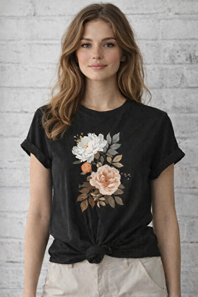 herkesemoda Βασικό μπλουζάκι με στάμπα από απαλά λουλούδια και λεπτομέρεια εκ...