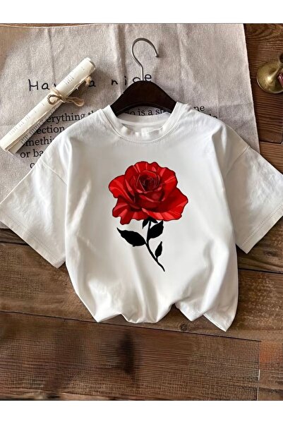 herkesemoda Basic T-Shirt with Red Rose Print Detail