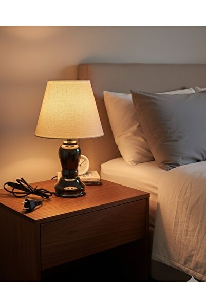 VİALEX Modern Füme Gövdeli Kablolu Abajur Kumaş Başlıklı Masa Lambası