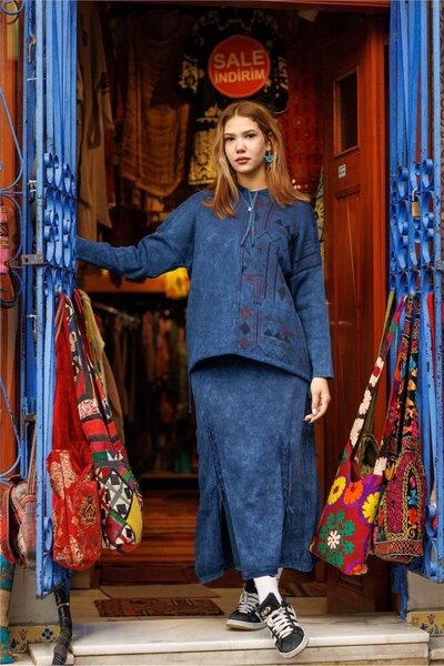 Miss Boheme Indigo Color Knitwear K Hooded Blouse Skirt Set
