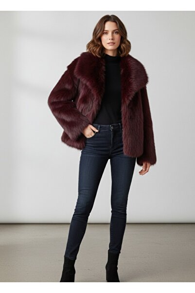 ARDSU Ultra Luxurious Lined Ovarsaize Vegan Fur with Snap Detail