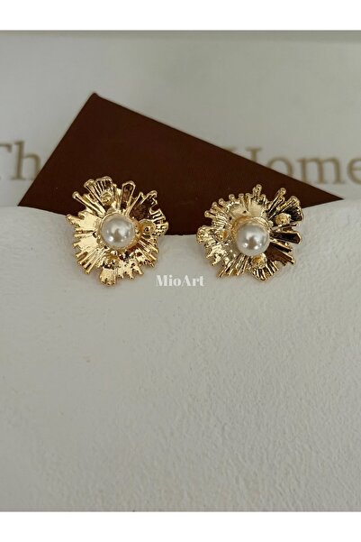 MioArt Pearl Vintage Form Earrings