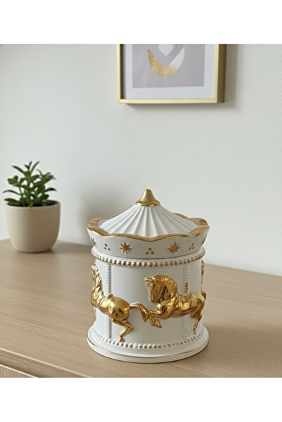 Handmade Lüks Atlıkarınca Figürlü Kapaklı Mum - Gold Detaylı Beyaz Dekoratif ...