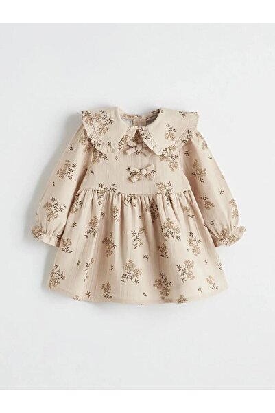 LC Waikiki Bej Bebe Yaka Çiçekli Kız Bebek Müslin Elbise (S6)