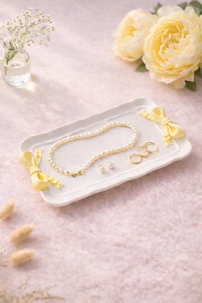 PELIUS Y2K Style Decorative Plate with Bow Detail, Mini Presentation Tray