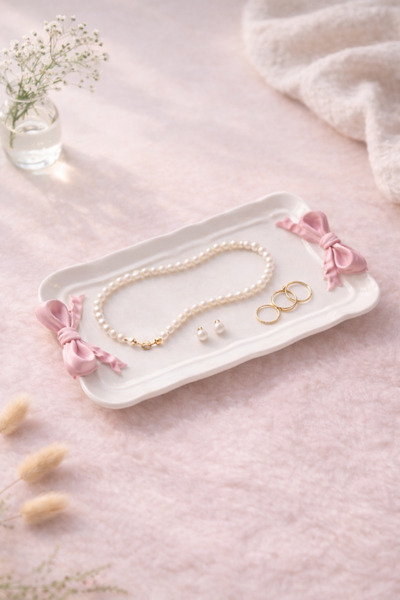 PELIUS Y2K Style Decorative Plate with Bow Detail, Mini Presentation Tray