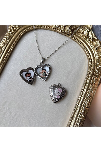 Vintagezegeni Hello Kittyli Fotoğraflı Kolye ( 1,5 cm )