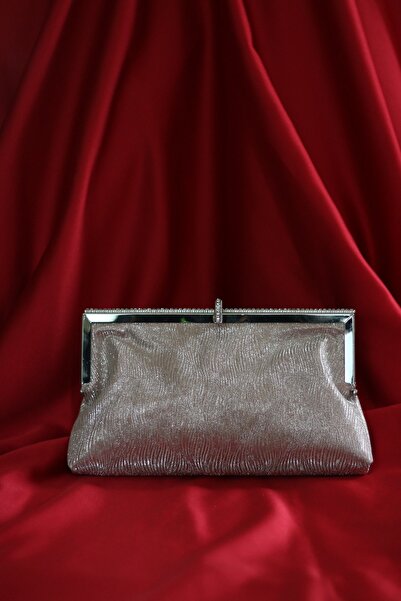 Moom Bag Women's Rose Gold Metal Framed Evening Bag with Stone Detail and Chain