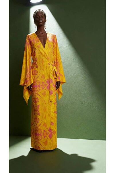 Bashaques Passion Fruit %100 Twill Silk Kimono Dress