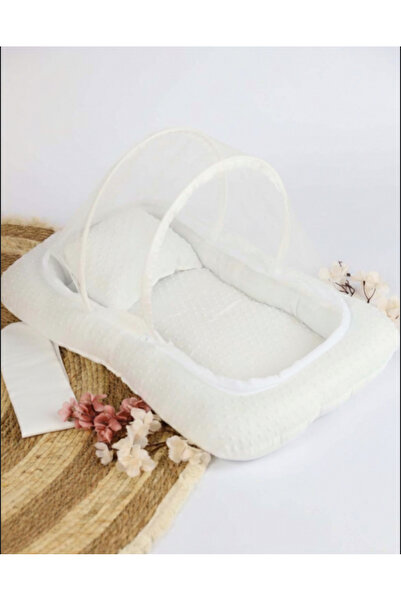 TREND MIX عش الطفل) مع ناموسية - أبيض ملكي