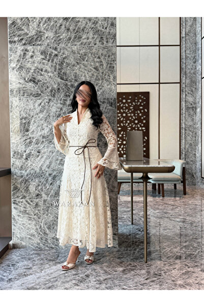 Warazan Lace dress with a waist belt