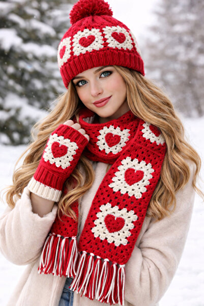 diğerr1 Megahan Hand-Embroidered Heart Scarf, Beanie, and Glove Set