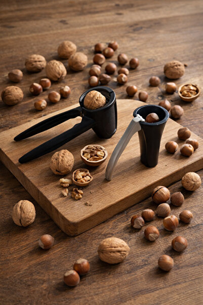 Porsima قطعتان من كِسر الجوز والفستق، مكسرات من الفولاذ المقاوم للصدأ.