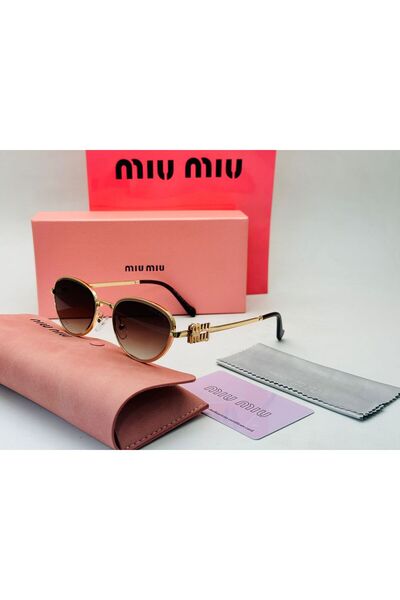 AURA Replica glasses of a famous international brand