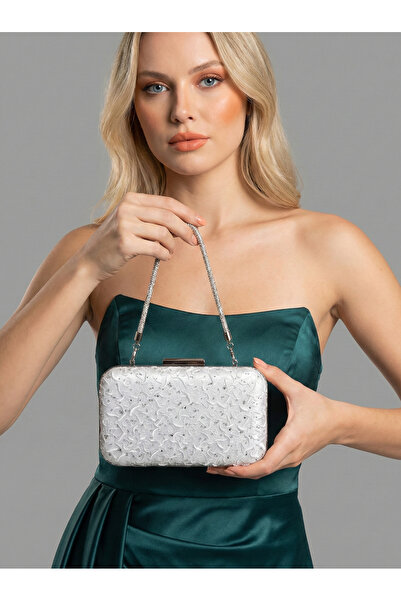 Biçanta Special Design Ecru Color Wrinkled Stone Satin Chain Handle Women's E...