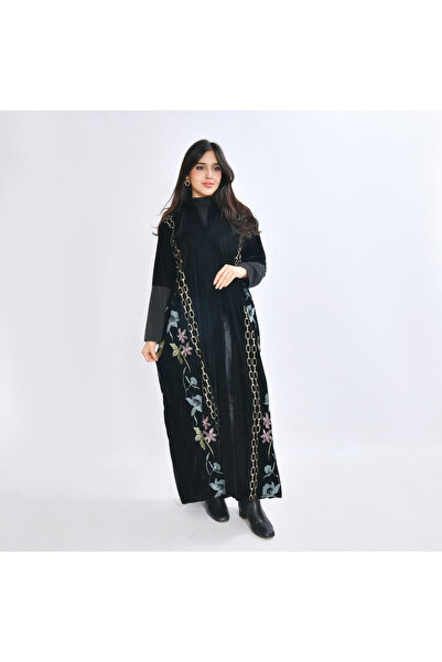 HAWRAA ABAYA Abaya with side embroidery inspired by gold chains and flowers e...