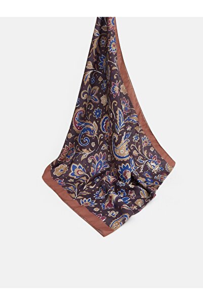 LC Waikiki شال نسائي منقوش