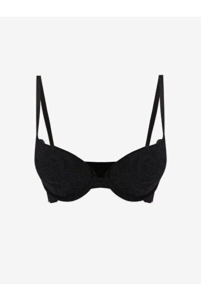 LC Waikiki حمالة صدر دانتيل مبطنة من Underwire