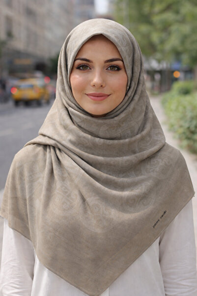 Pierre Cardin Lyocell Naia Rivela Shawl 6080200-952