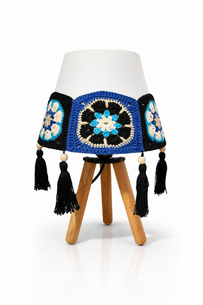 nijiartdesign 3-Legged Natural Wood Crochet Motif Tasseled Rustic Look Lampsh...