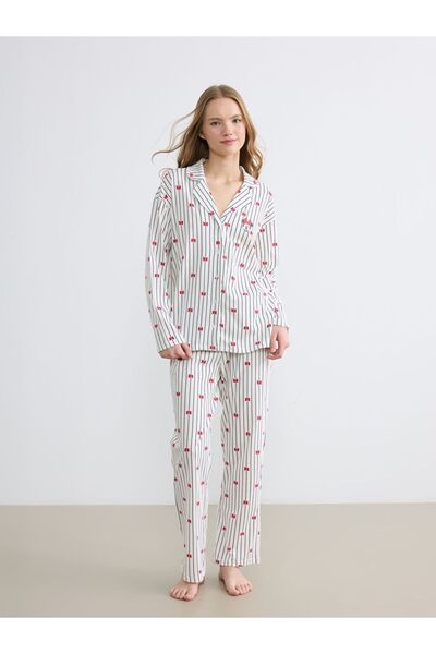 LC Waikiki طقم بيجامة نسائي ميني ماوس مطبوع