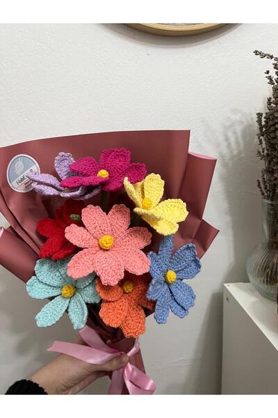 Hobievim3 Knitted Cosmos Bouquet