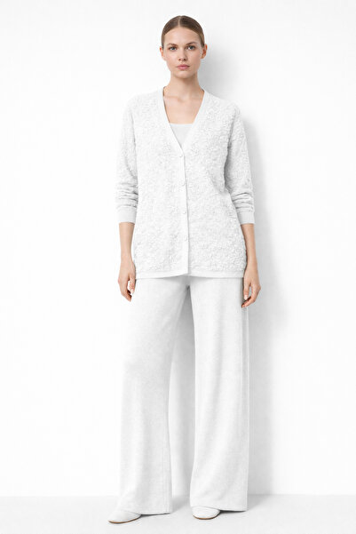 günay boutıque Embossed Textured V-Neck Buttoned Women's Cardigan -White