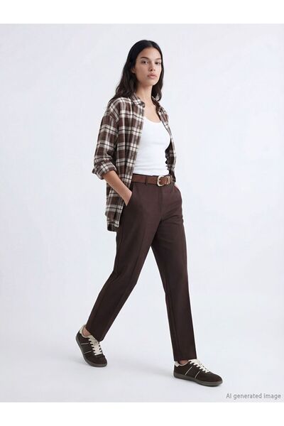 LC Waikiki Standart Fit İspanyol Paça Kadın Pantolon